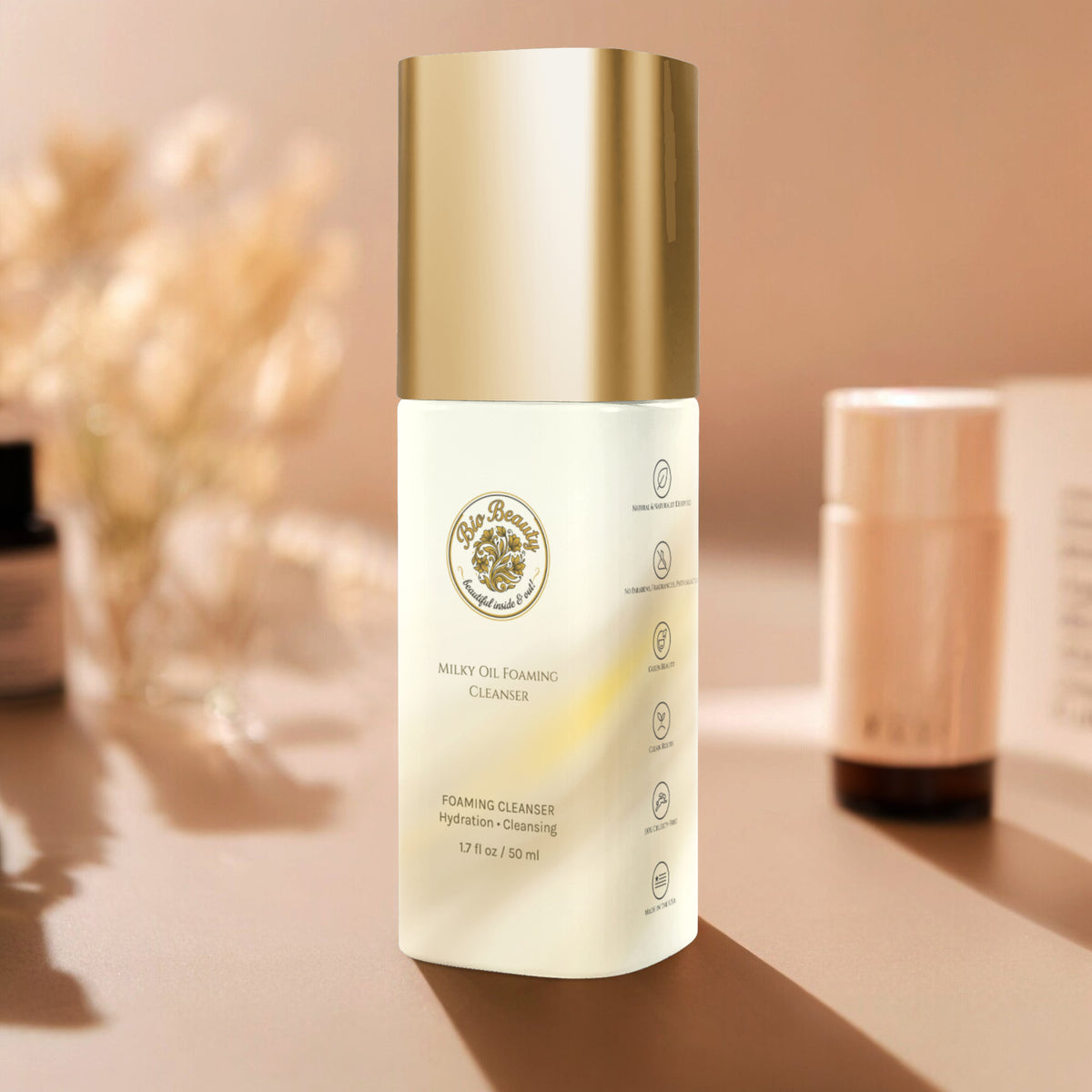 Milky Oil Foaming Cleanser Gold Cap